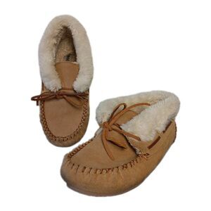 Minnetonka Womens Chrissy Bootie Moccasin Slipper Cinnamon Size 9M
